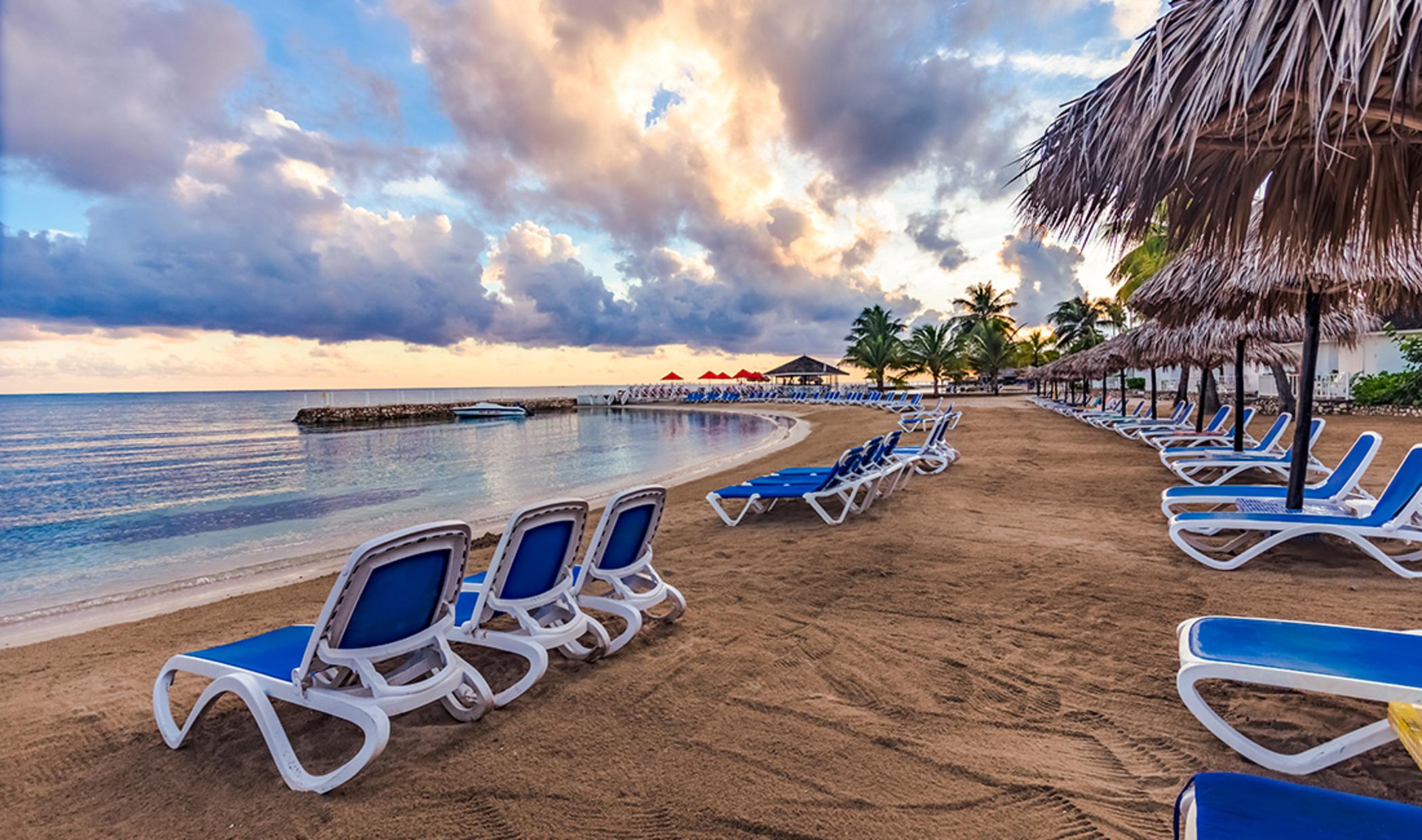 Decameron Club Caribbean Runaway Bay, Ramada All-Inclusive Resort Exterior photo
