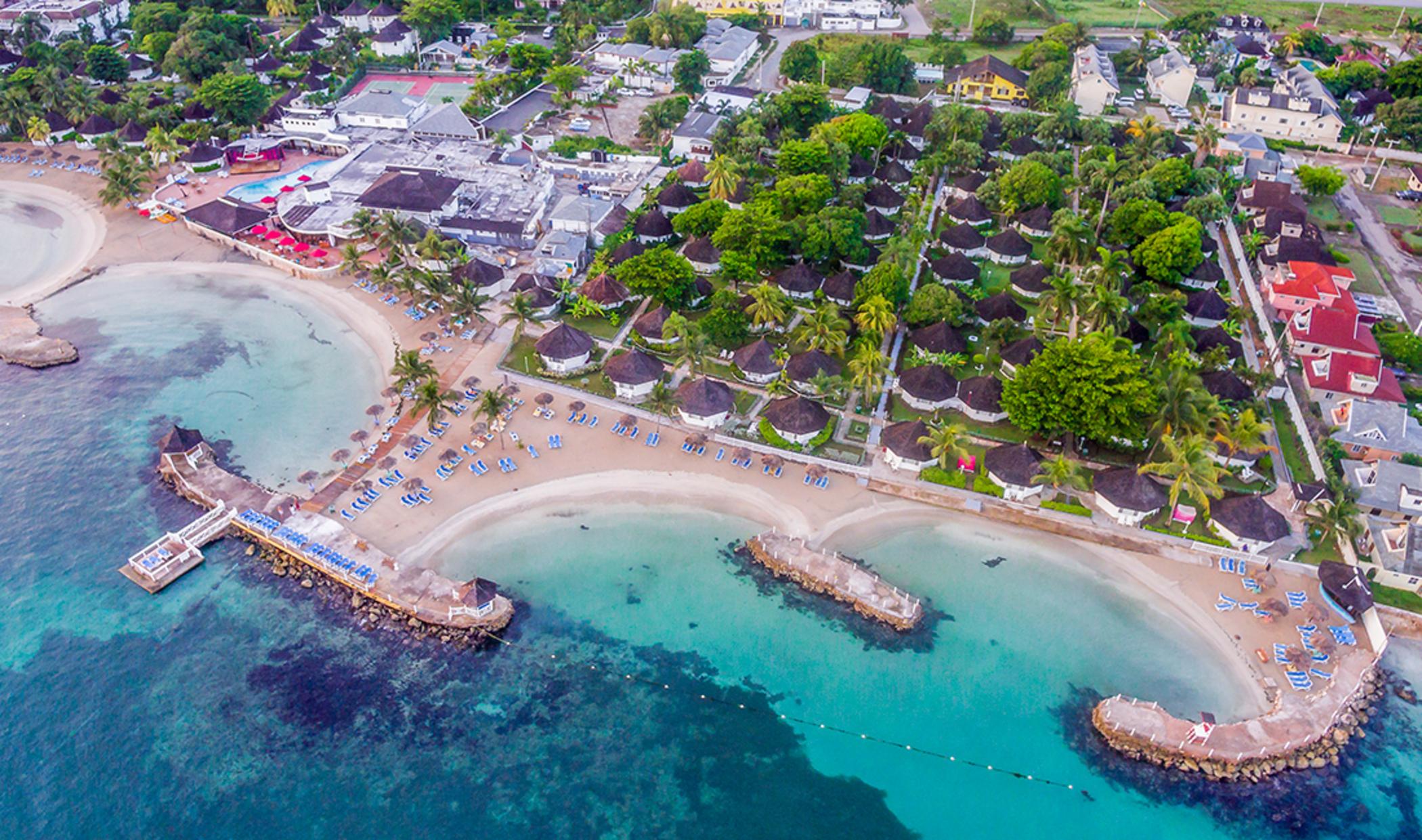 Decameron Club Caribbean Runaway Bay, Ramada All-Inclusive Resort Exterior photo