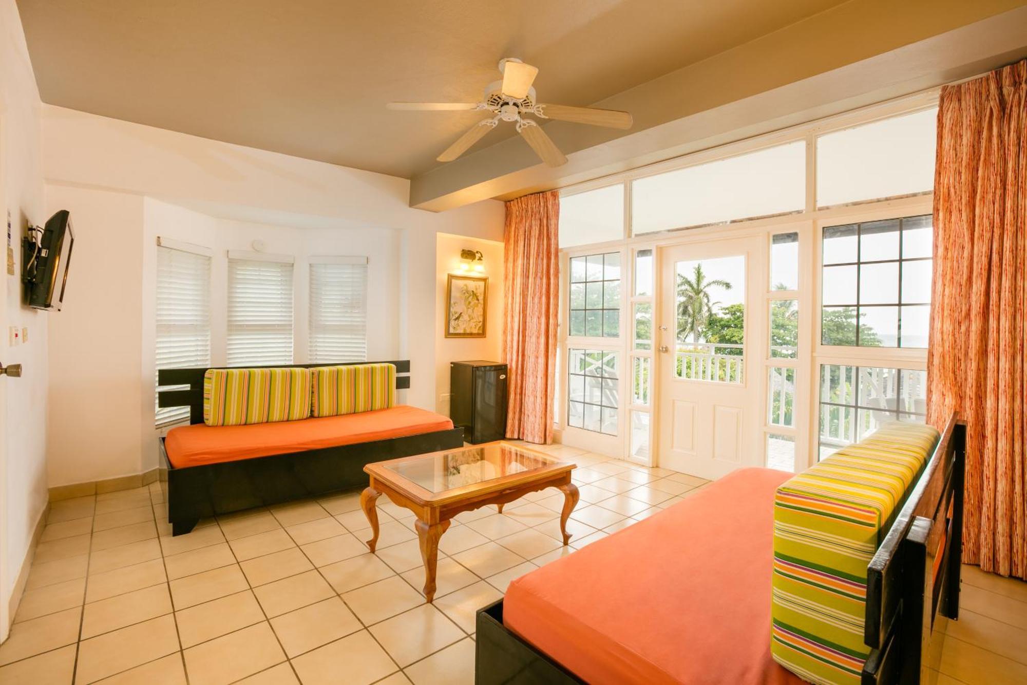 Decameron Club Caribbean Runaway Bay, Ramada All-Inclusive Resort Exterior photo