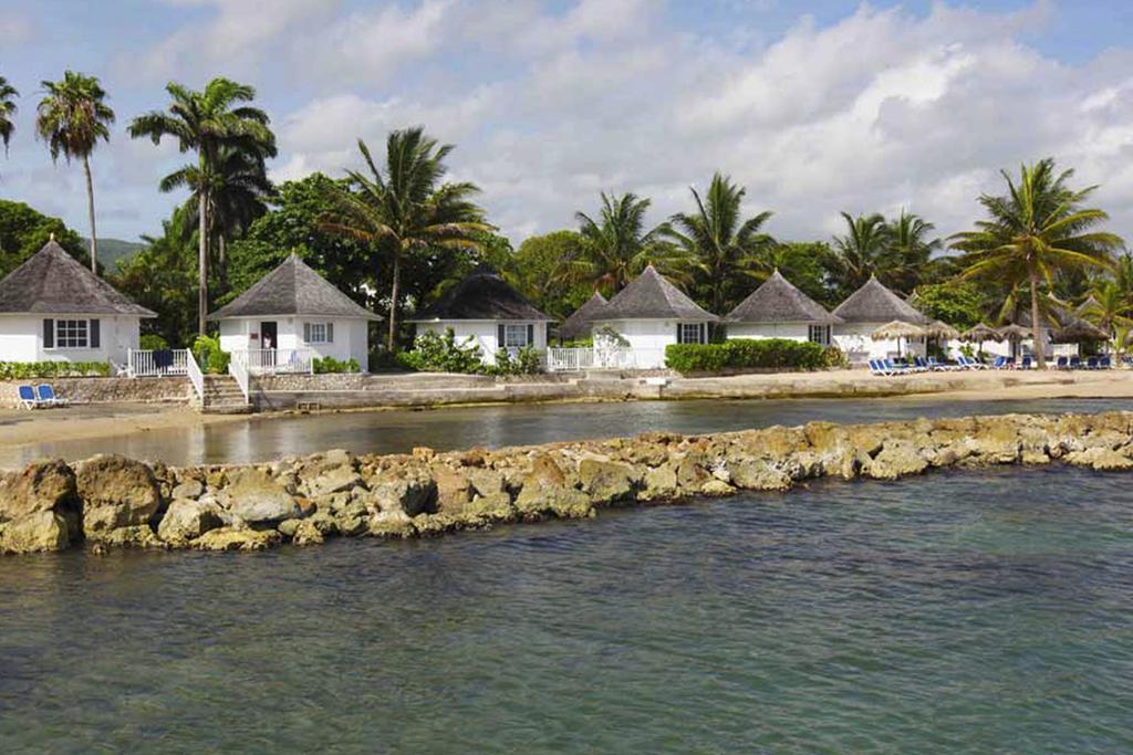 Decameron Club Caribbean Runaway Bay, Ramada All-Inclusive Resort Exterior photo